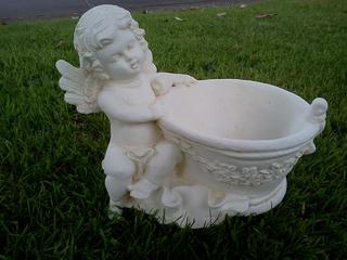 Angel planter 1 $40