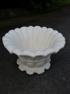 Flower pot $40